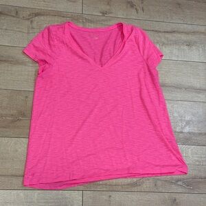 Lilly Pulitzer, V-neck tee, Hot Pink, XL